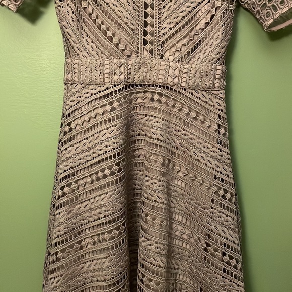 LAST CALL! ASOS Premium Occasion Lace Midi Mink US 0 - Picture 6 of 12